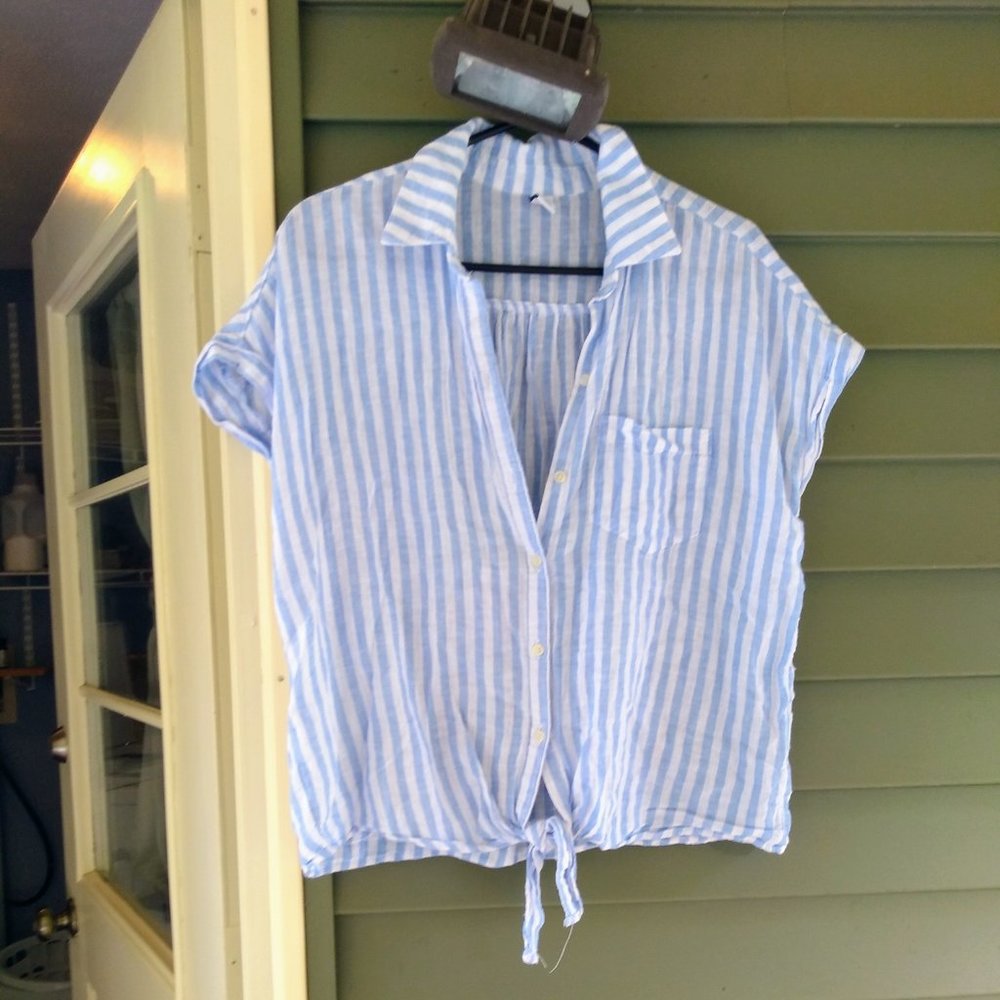 Old Navy Striped Button-Down Top